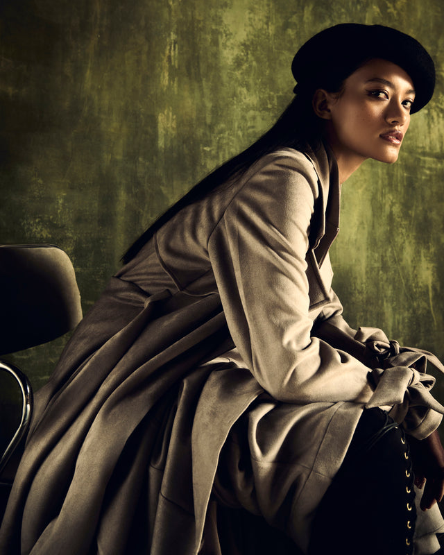 PARISIAN TRENCH COAT IN SUEDE