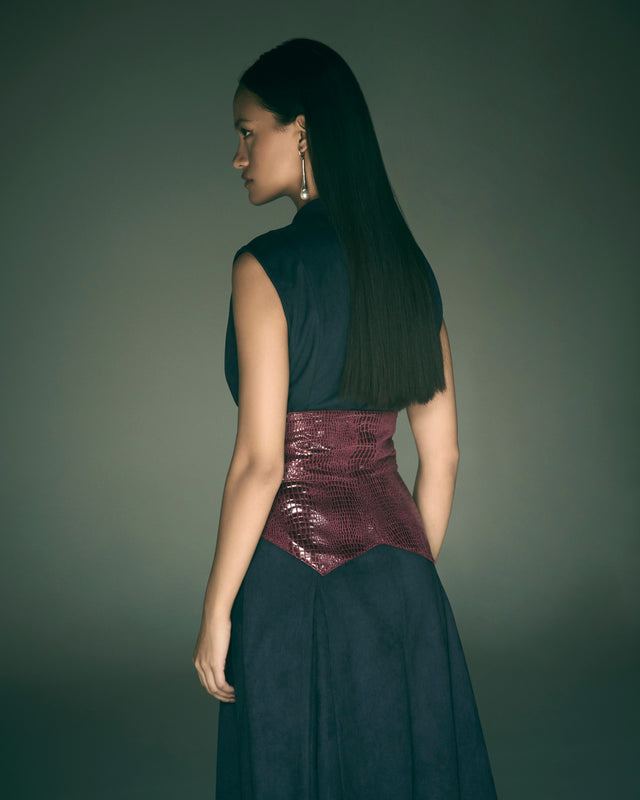 LONG SCULPTED DRESS