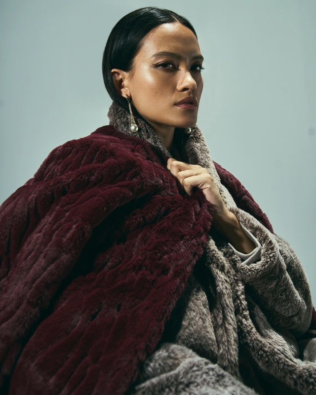 LONG OVERCOAT IN FUR