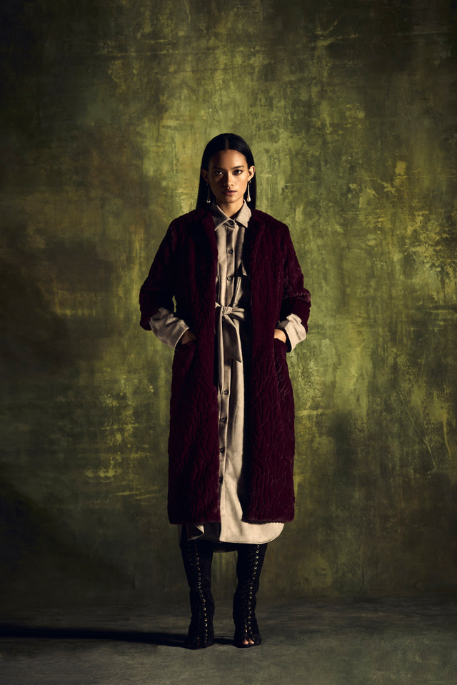 LONG OVERCOAT IN FUR