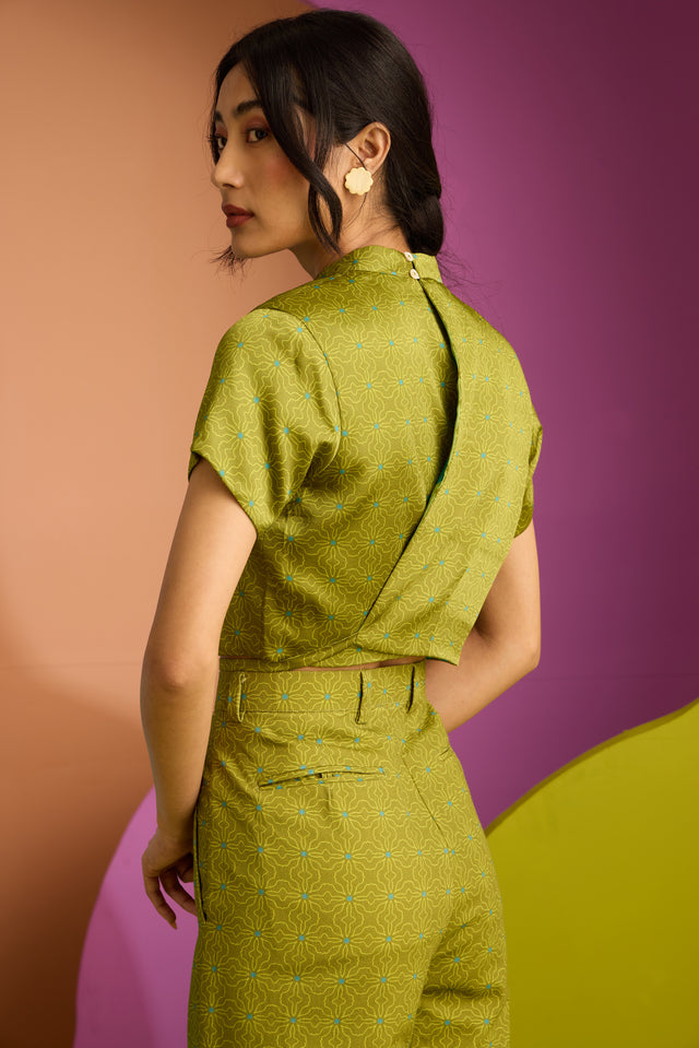 CROSS BACK TOP IN NEBULA