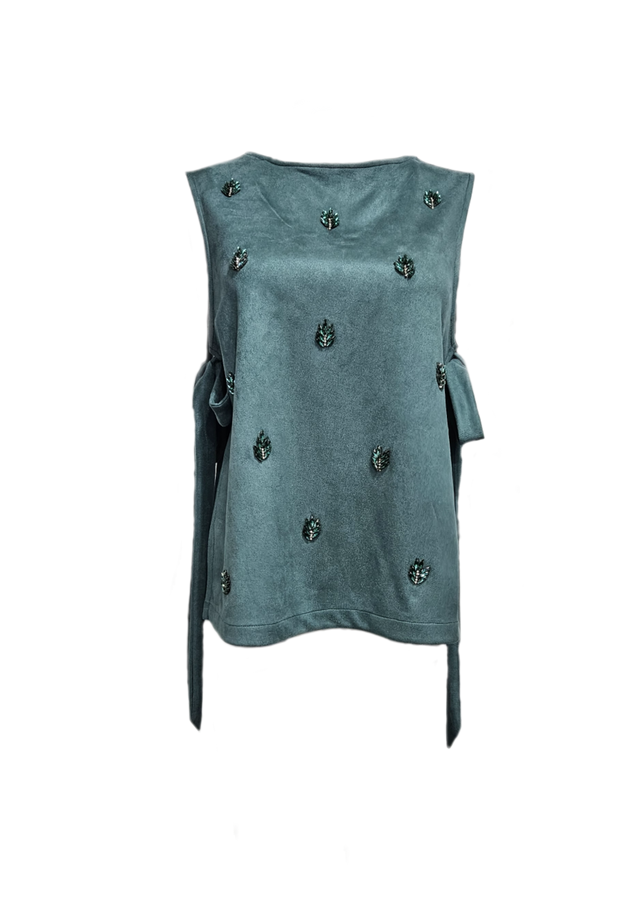 VEST TO SLEEVE TOP