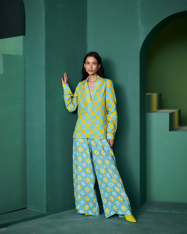 GARDEN SET IN PRINT