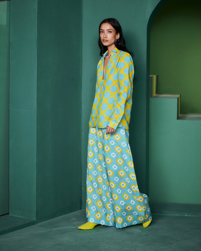 GARDEN SET IN PRINT