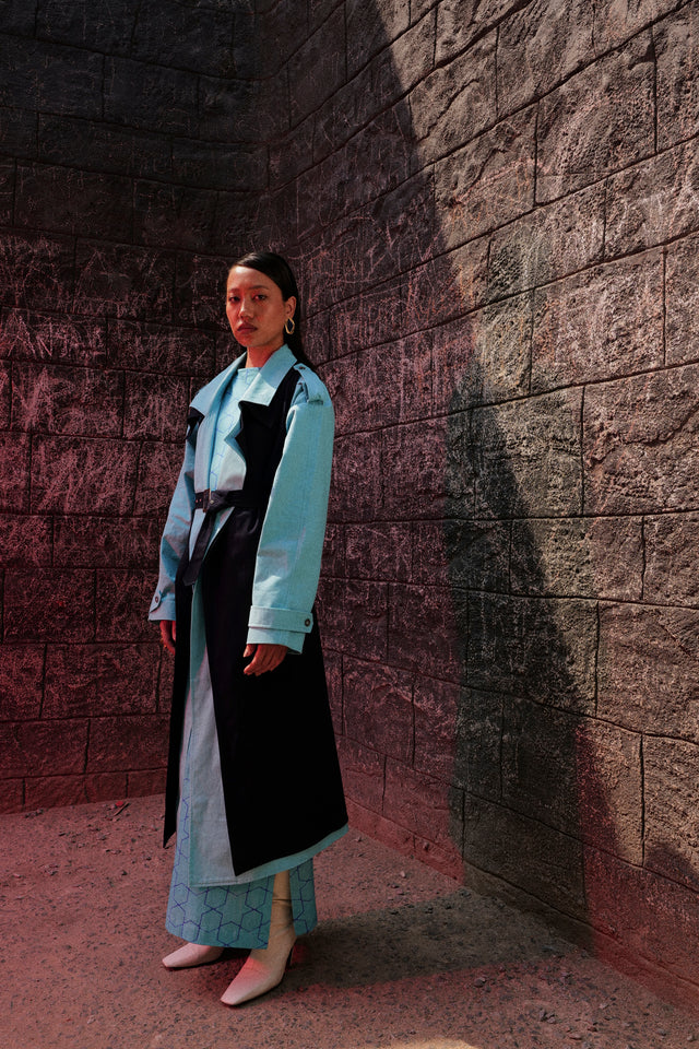 THE LAYERED TRENCH IN SHADES