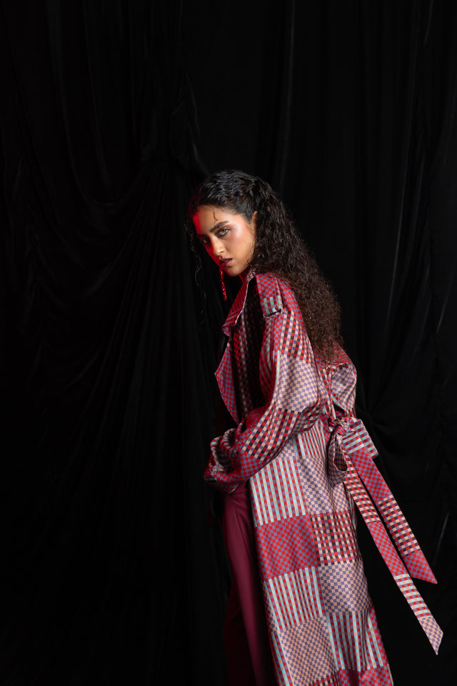 CHECKERED TRENCH