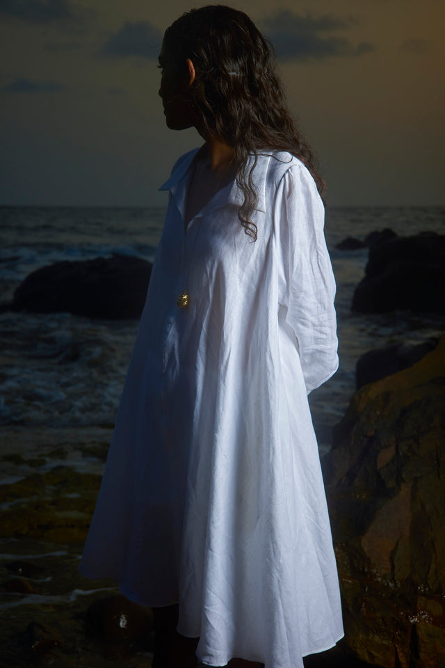 COLLARED LUNA DRESS IN LINEN
