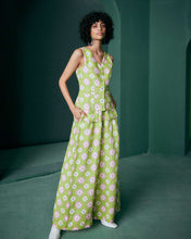 Load image into Gallery viewer, BROAD BELT PANT IN MOMO PRINT
