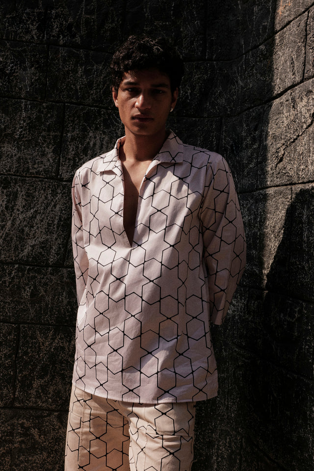 CRUISE SET IN MESH