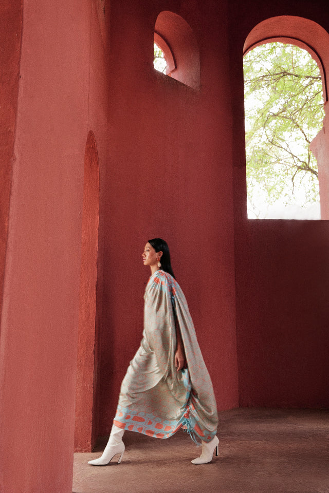 BEACH SARONG IN MAT
