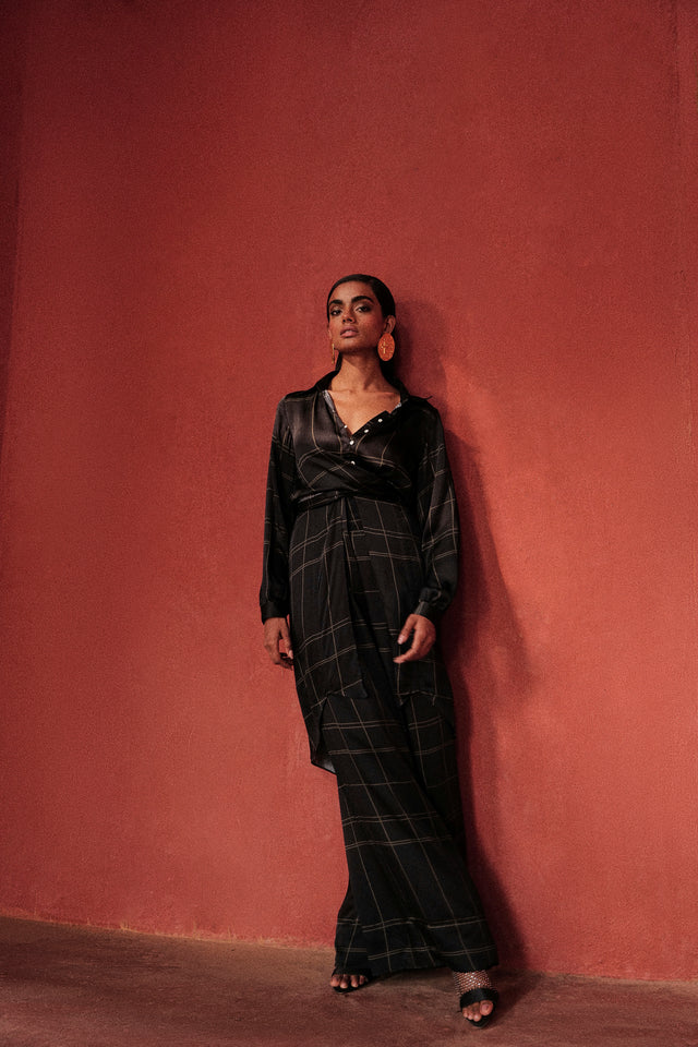 HOLIDAY PANT IN GRID